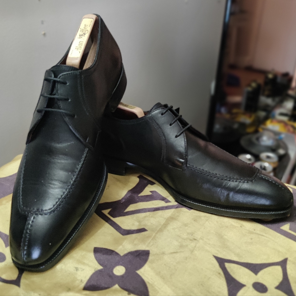 A. Testoni split toe derbys - Picture 10 of 12